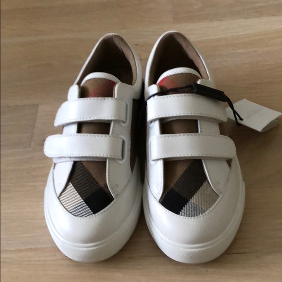 Burberry Other - Burberry sneakers for boys